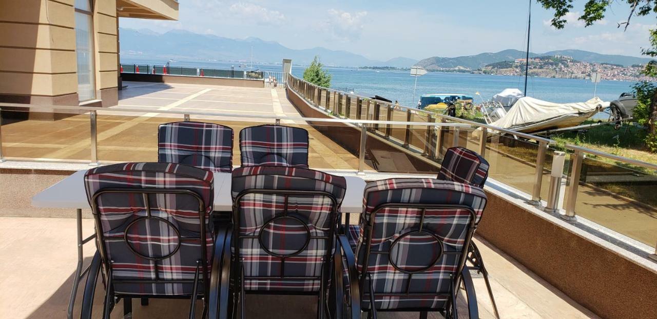Park Beach Apartments Sofi & Kiki Ohrid Exterior foto