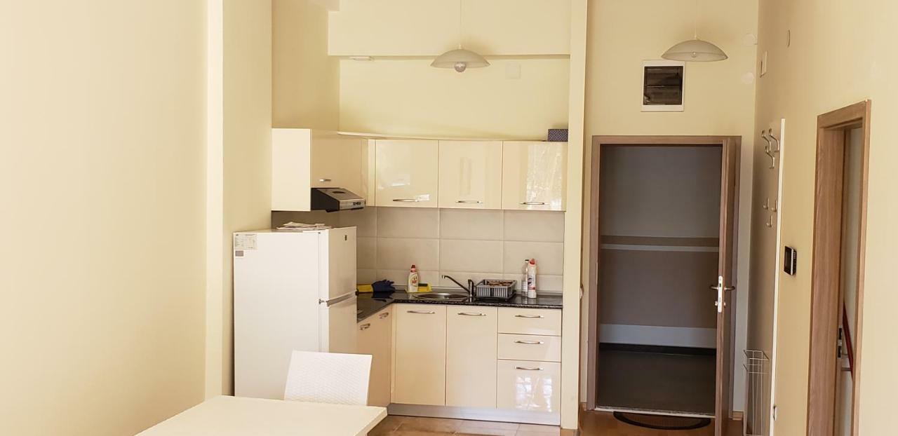 Park Beach Apartments Sofi & Kiki Ohrid Exterior foto